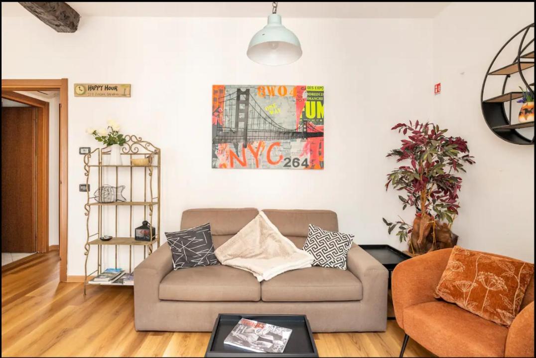 Piazza Volta Apartment Όπως Εξωτερικό φωτογραφία